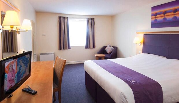 Premier Inn Premier Inn バグショット エクステリア 写真